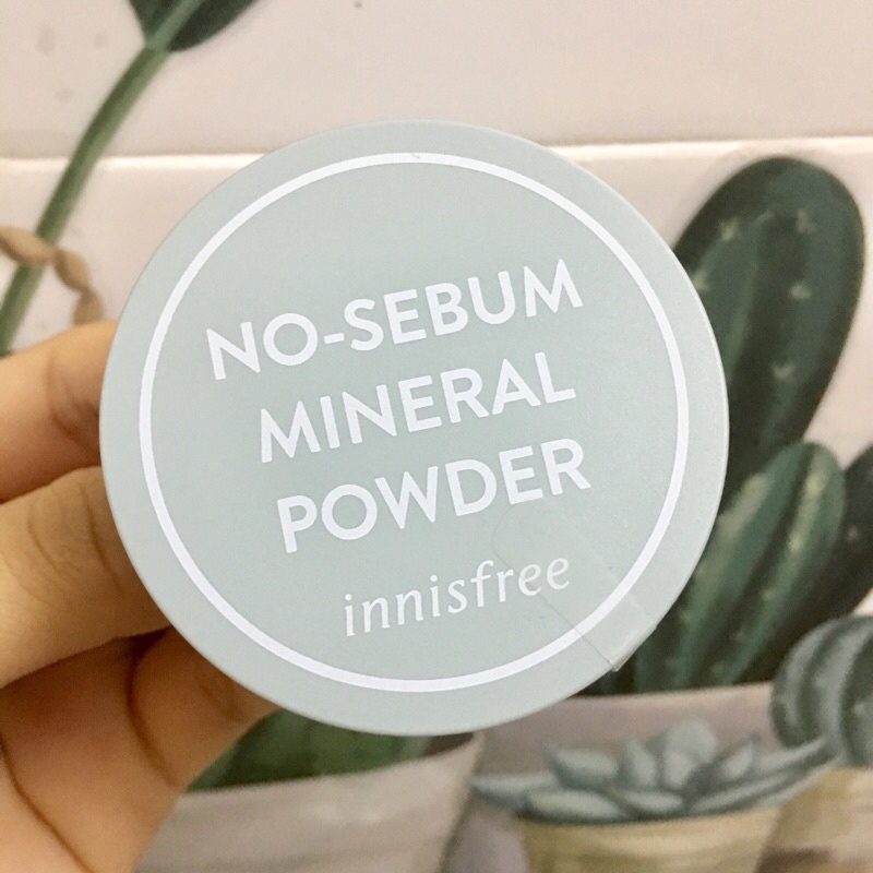 Phấn phủ kiềm dầu dạng bột innisfree No Sebum Mineral Powder 5g