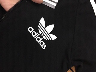 Bộ thể thao adidas