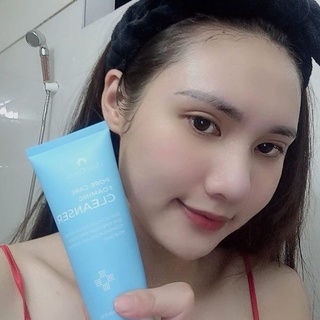 Sữa rửa mặt tro núi lửa sạch sâu leau claire