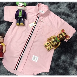 Sơ mi thom browne hồng tay ngắn