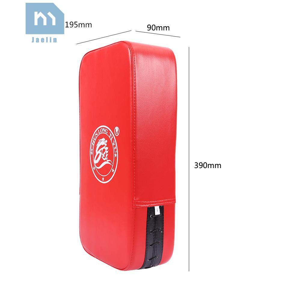 Miếng đấm đá tập võ Taekwondo