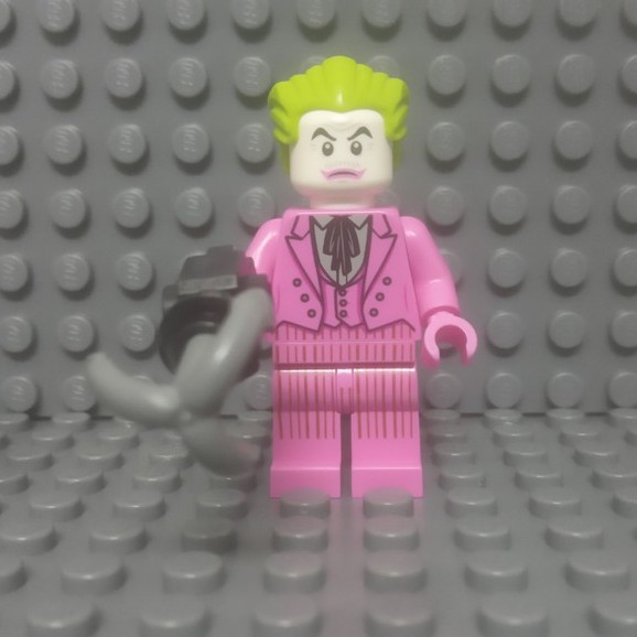 The Joker - Dark Pink Suit, Open Mouth Grin / Closed Mouth Set 76188 Minifigures Lego DC Comics