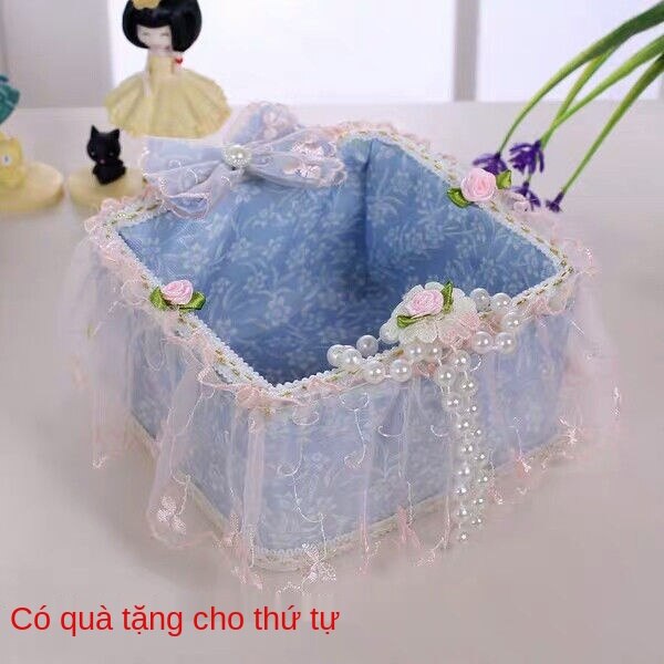 Handmade Vine Woven Straw Basket Desktop Storage Box Cosmetics Basket Sundries Basket Lace Fabric Key Remote Control Storage Basket