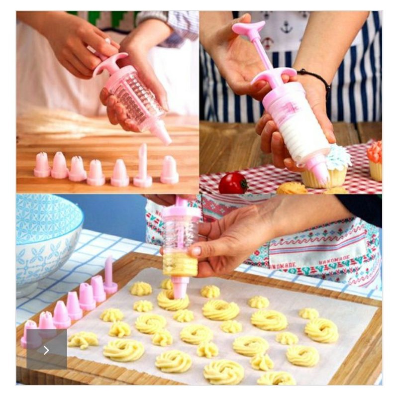 TRỌN BỘ DỤNG CỤ LÁM BÁNH QUY VÀ TRANG TRÍ BÁNH KEM ĐA NĂNG TIỆN ÍCH