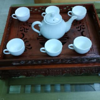 Bộ ấm chén trắng siêu rẻ ( Ấm bẹt to + 6 chén )