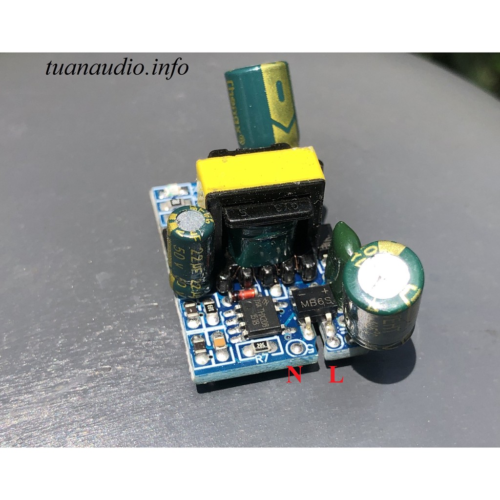 Nguồn xung mini 220V sang 7VDC 400mA