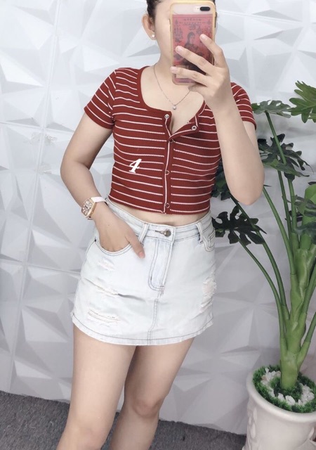 Áo croptop body cài nút( hình chụp thật 100%) size 40-56kg