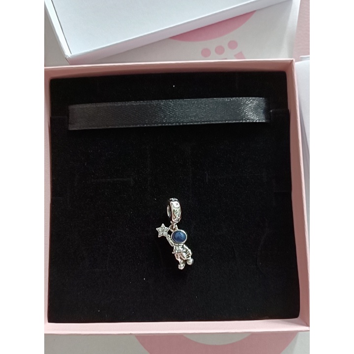 Mặt dây chuyền phi hành gia Galaxy cho vòng đeo tay tự làm