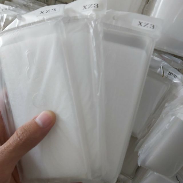 Bộ 3 chiếc ốp lưng silicon sony XZ3 trong suốt (tặng kính cường lực cao cấp)