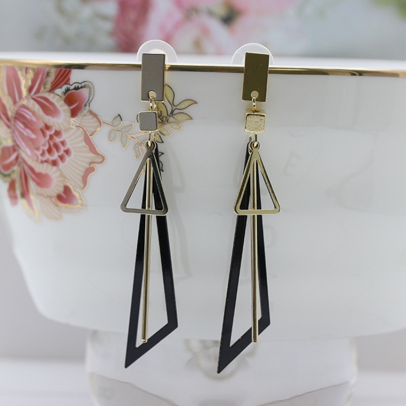 Đôi Khuyên Tai Dài Hình Tam Giác Thời Trang Âu Mỹ