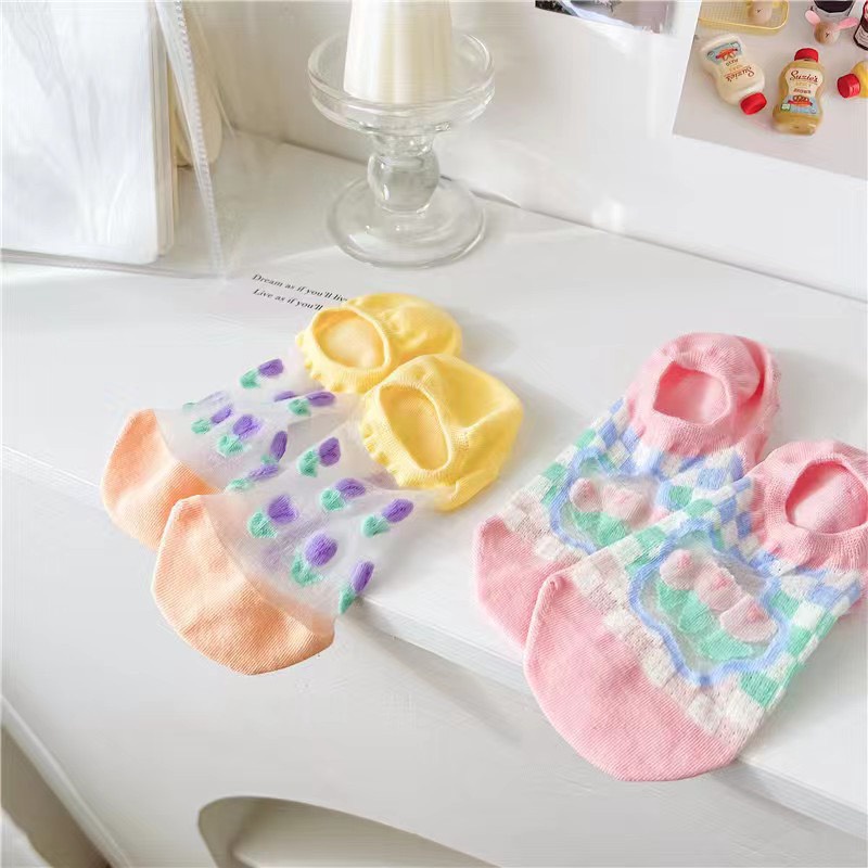 TL85 Tất vớ nữ ngắn hoa TULIP màu kem