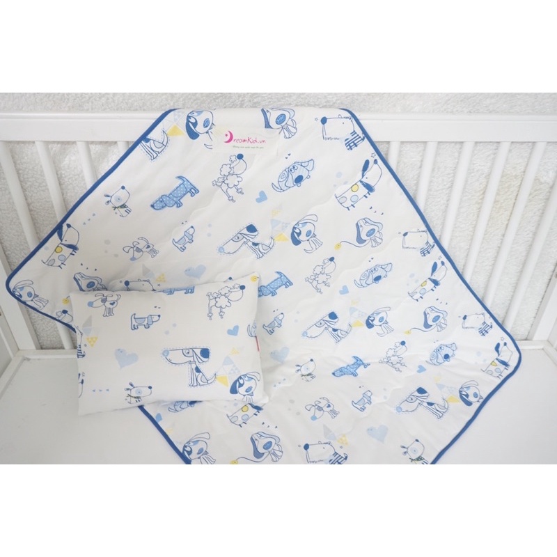 Chăn cho bé sơ sinh