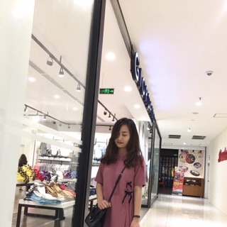 Váy thiết kế