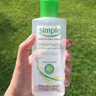 Nước tẩy trang Simple 200ml