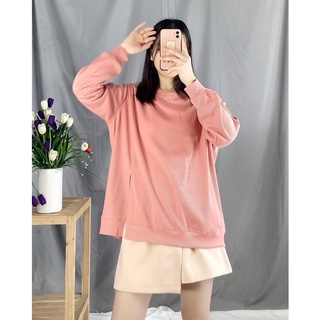 Áo Xẻ lệch hai màu (Ảnh shop chụp)