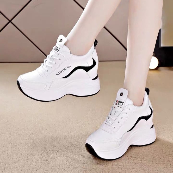 Giày Thể Thao Trắng Đế Dày Tăng Chiều Cao Dễ Phối Đồ Thời Trang Cho Nữ