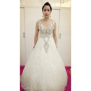 Áo cưới thanh lý