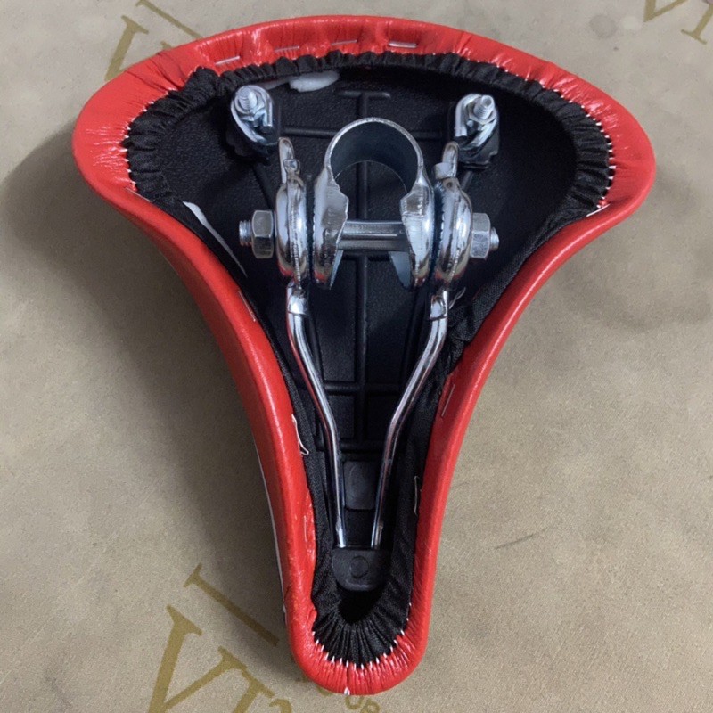 Yên xe đạp trẻ em HIPHOP đủ màu