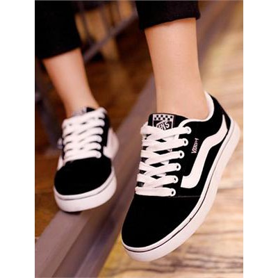 giày thể thao trẻ em vans, hàng đẹp.