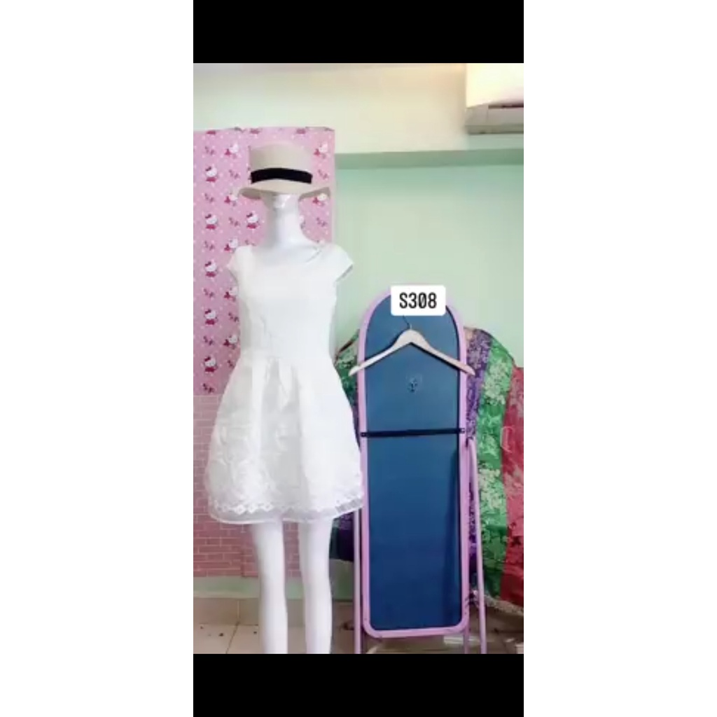 Đầm xoè trắng công chúa chân váy voan kiếng. S308