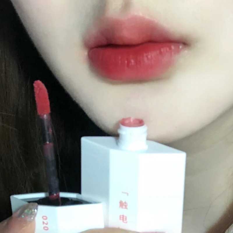 Son Môi Lì Thẻ Doanh Nhân Trang Điểm Tiện Dụng Chất Lượng Cao