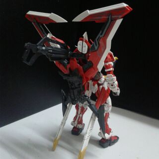 Mô Hình MG Astray Red Frame Kai Gundam 2nd Daban