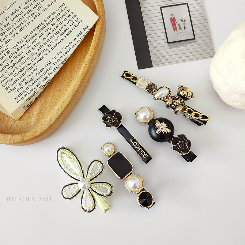 Set 5 kẹp tóc hình gấu đính ngọc trai phong cách Retro Hàn Quốc cho nữ