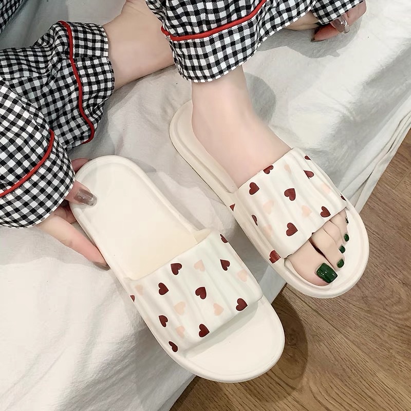 Dép thời trang vân trái tim - Chât liệu CAO SU CHỐNG TRƠN TRƯỢT - Phong cách Hàn Quốc - MPA2 - 2001 STORE