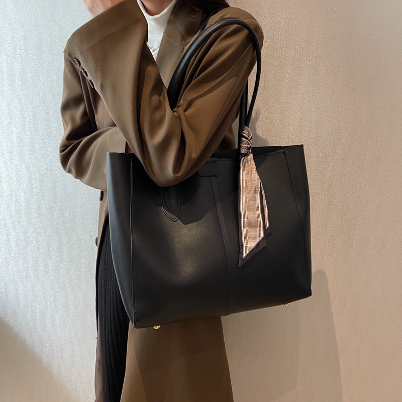 Túi Xách Thiết Kế Đơn Giản Thời Trang Xu Hướng