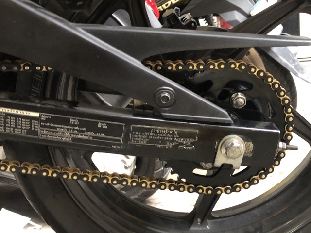 Sên rk vàng đen 132 mắc cho các loại xe moto 150cC