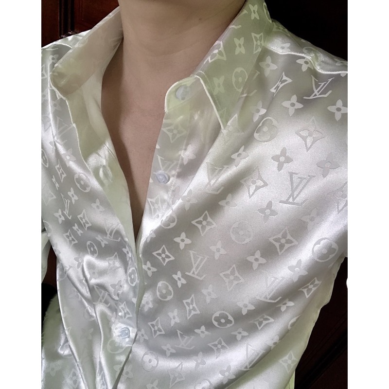 Sơ mi lụa chữ LV sang chảnh
