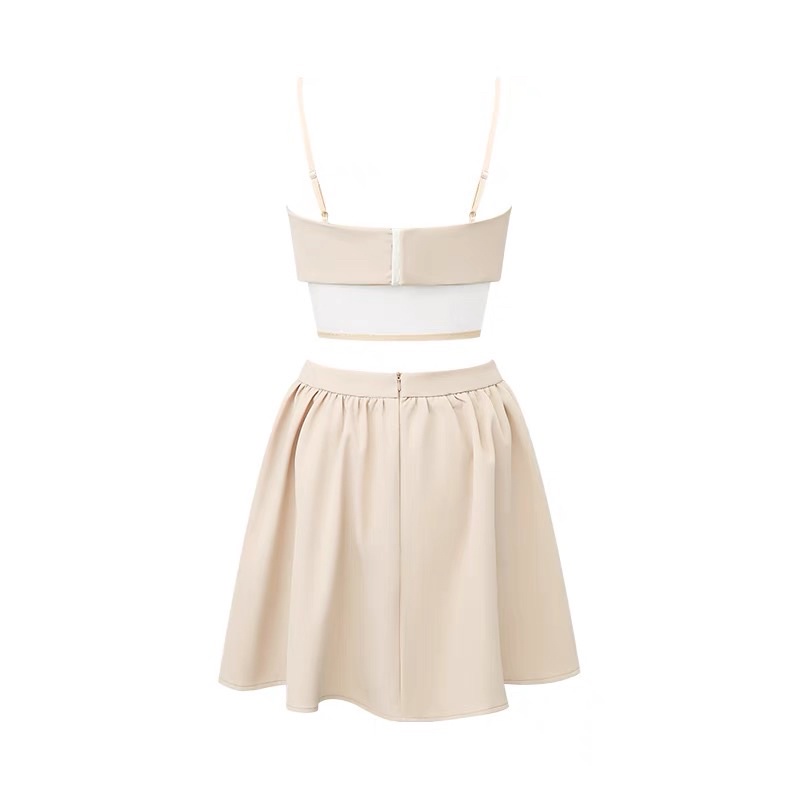 Váy 2 Dây Dáng Xoè Khoét Lưng Trái Tim Đính Đá QCCC