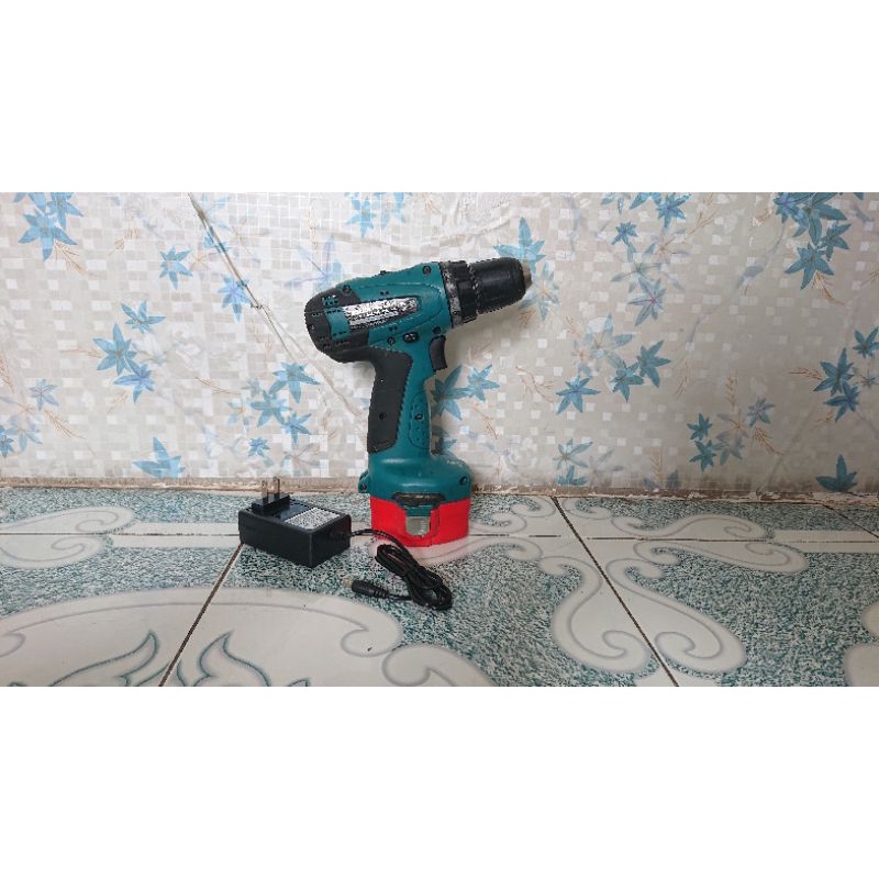 Máy khoan pin Makita 14.4v