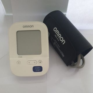 Máy đo huyết áp Omron Hem 7156
