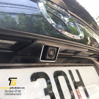 Ốp bảo vệ camera sau xe mazda 3 2015-2019 - mẫu inox