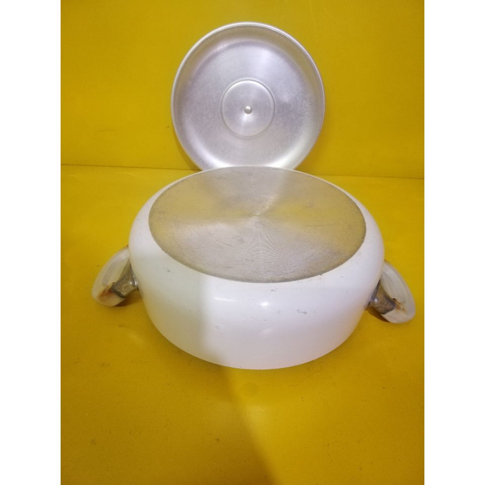 Nồi nhôm chống dính nội địa Nhật, size 23cm, cao 8cm (mã 760KT), Không dùng từ