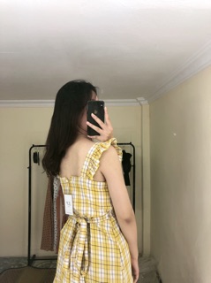 Váy 2 dây kẻ