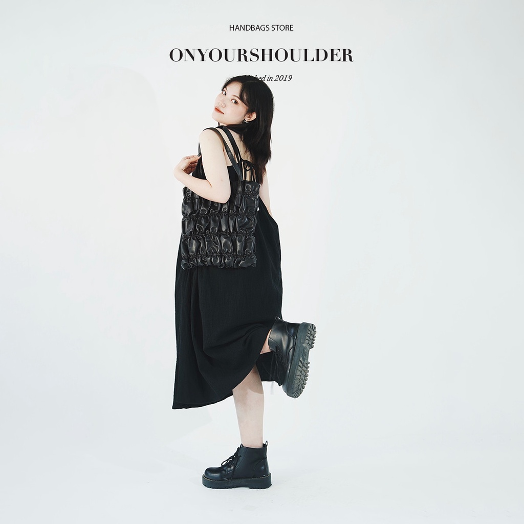 Túi xách nữ màu đen thời trang Summer Bag, túi da công sở cao cấp sành điệu Onyourshoulder