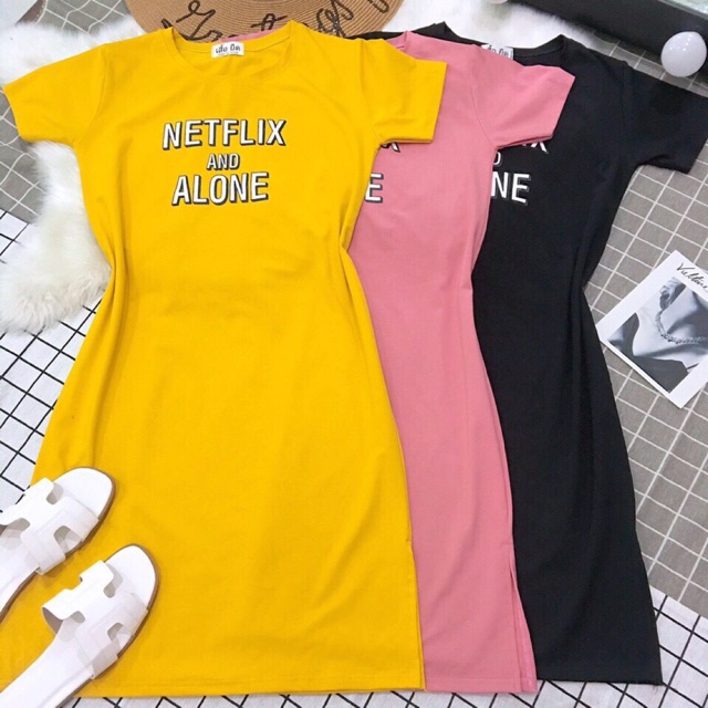 Đầm suông THUN THÁI in chữ-xẻ tà (bao chất đẹp) | BigBuy360 - bigbuy360.vn