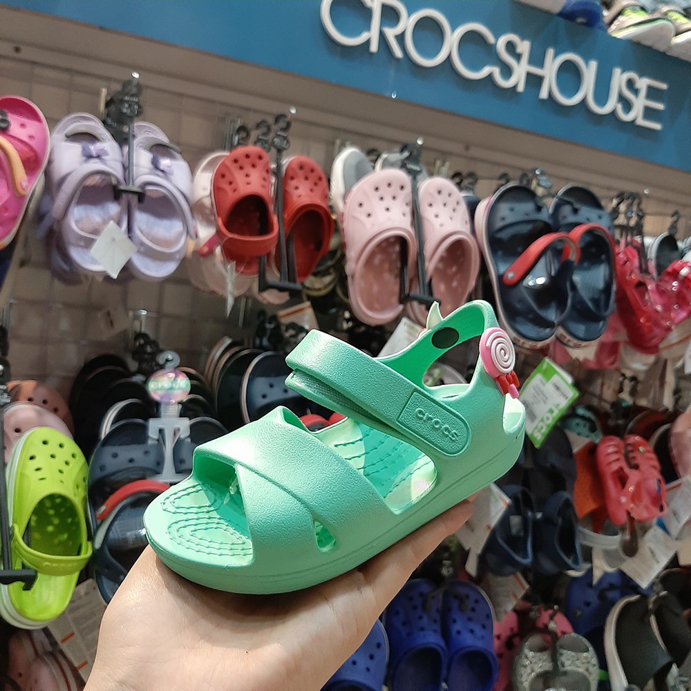 Sandal crocs keely girls quai chéo màu xanh ngọc chính hãng, xăng đan crocs cho bé gái bé trai cao cấp - Crocs House