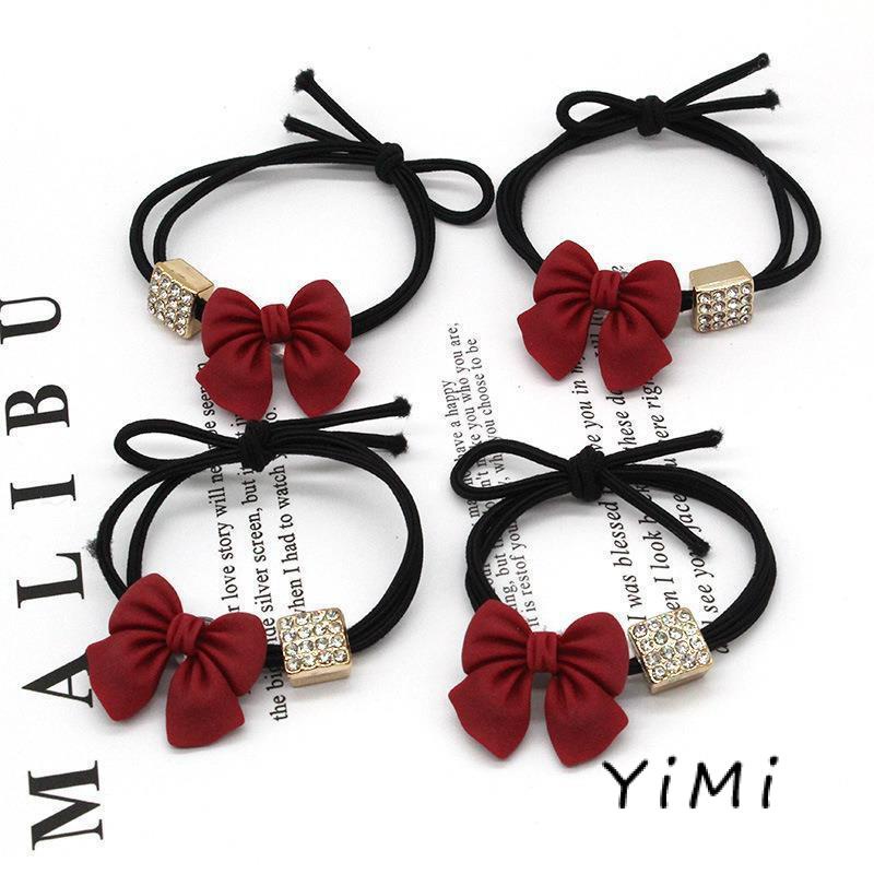 Dây Cột Tóc Cao Su Co Giãn Đính Đá Hình Vuông Màu Đỏ Thời Trang Cho Bé