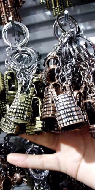 Móc khoá pubg giao ngẫu nhiên giá sỉ