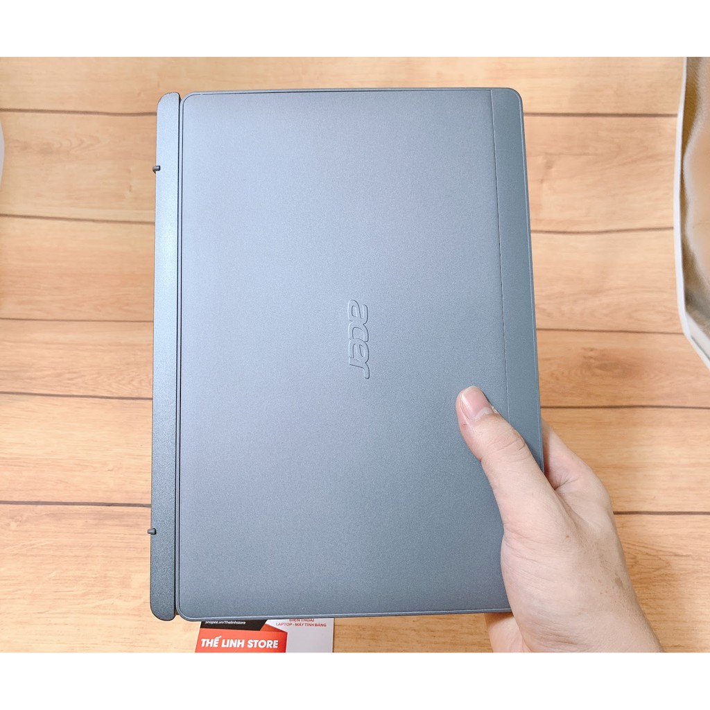 [Mã ELCL2MIL giảm 7% đơn 2TR] Laptop 2 trong 1 ACER Switch 10 - chạy Window 10 | BigBuy360 - bigbuy360.vn