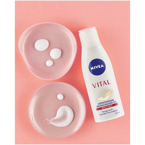 Sữa rửa mặt Nivea Q10 Power chống lão hóa 200ML – Nội địa Đức