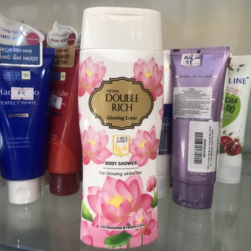 Sữa tắm dưỡng trắng Double Rich hoa sen và tinh chất gạo 200g