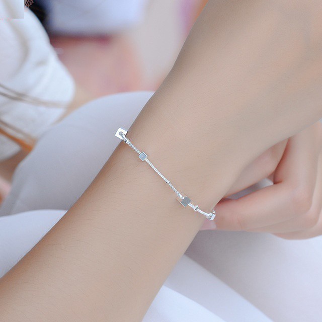 Lắc chân mẫu mới BM88, hình khối vuông , xinh xắn S925 sale giá rẻ | BigBuy360 - bigbuy360.vn