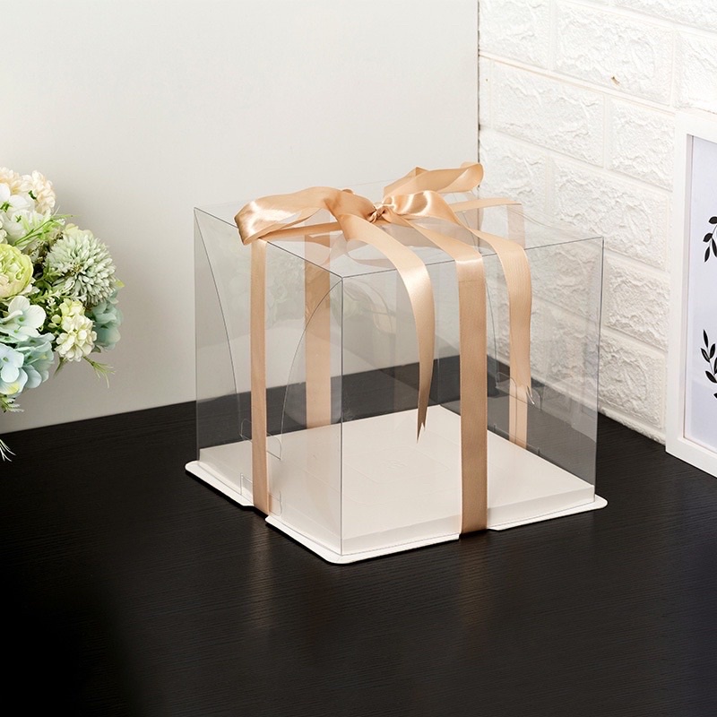 Hộp mica trong đựng bánh gato cao 25cm (ko kèm ruy băng)