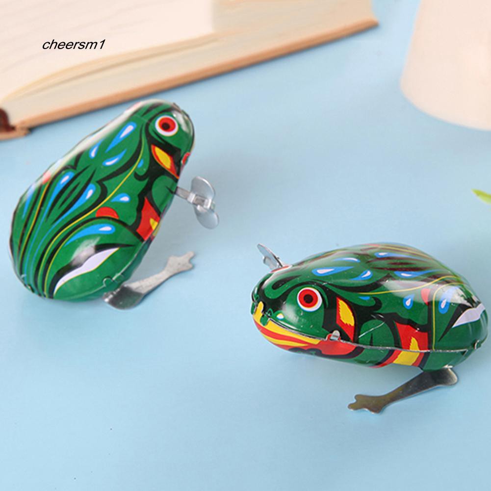 Đồ chơi con ếch nhảy lên dây cót cho bé trai