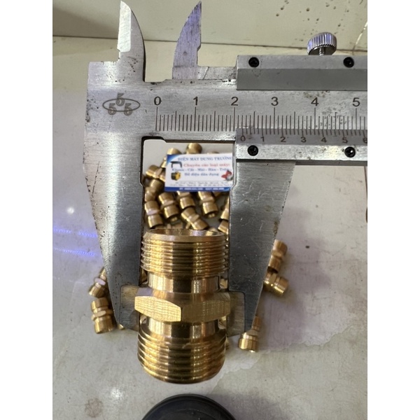 ĐẦU NỐI , KHỚP NỐI , KÉP NỐI 2 ĐẦU REN NGOÀI 22 CHO MÁY RỬA XE