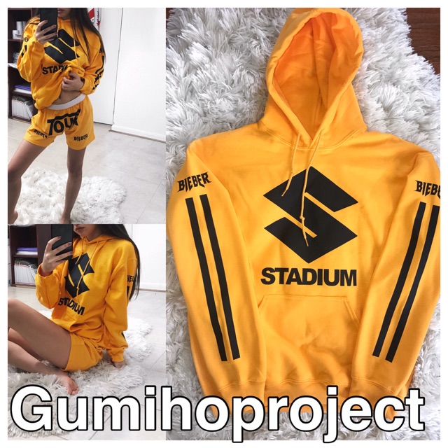 Áo Hoodie Màu Vàng In Chữ Stadium Tour